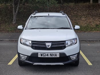 Used Dacia Sandero Stepway 2014 for sale - 79688036: Photo