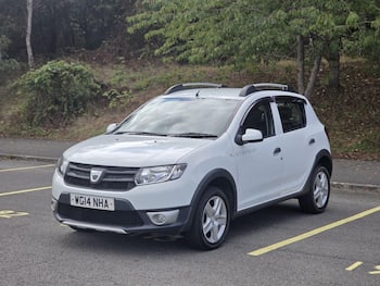 Used Dacia Sandero Stepway 2014 for sale - 79688036: Photo