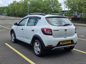 Used Dacia Sandero Stepway 2014 for sale - 79688036: Photo