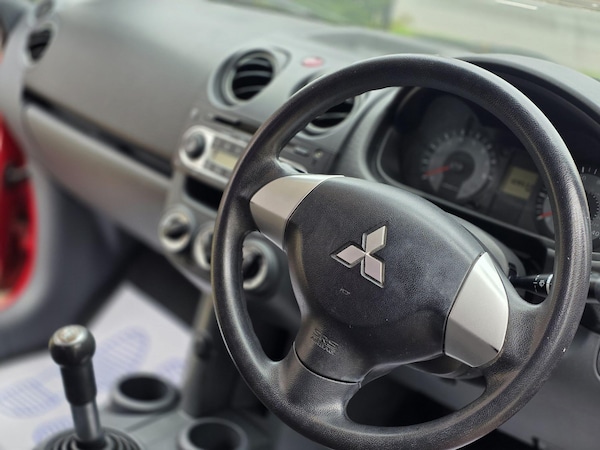 Used Mitsubishi Colt 2010 for sale - 76260110: Photo 28