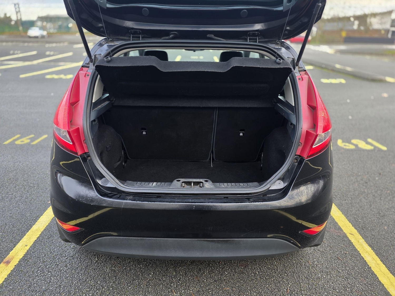 Used Ford Fiesta 2012 for sale - 76727676: Photo 17