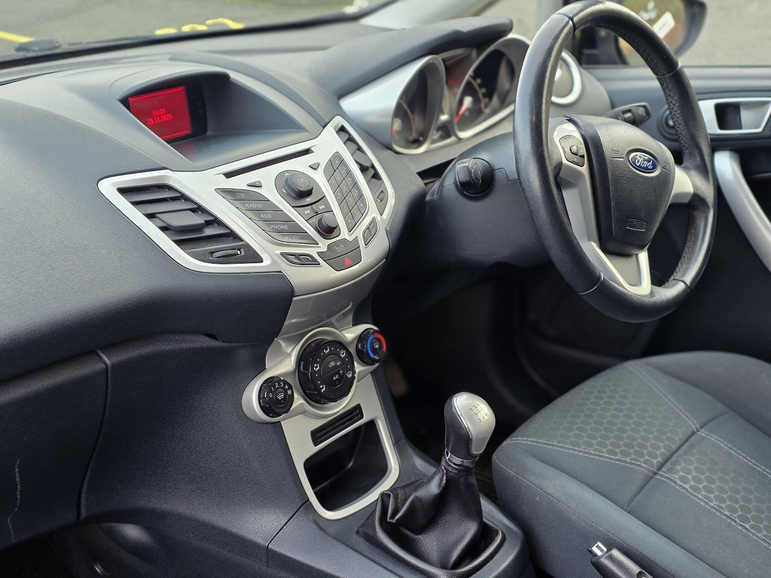 Used Ford Fiesta 2012 for sale - 76727676: Photo 21