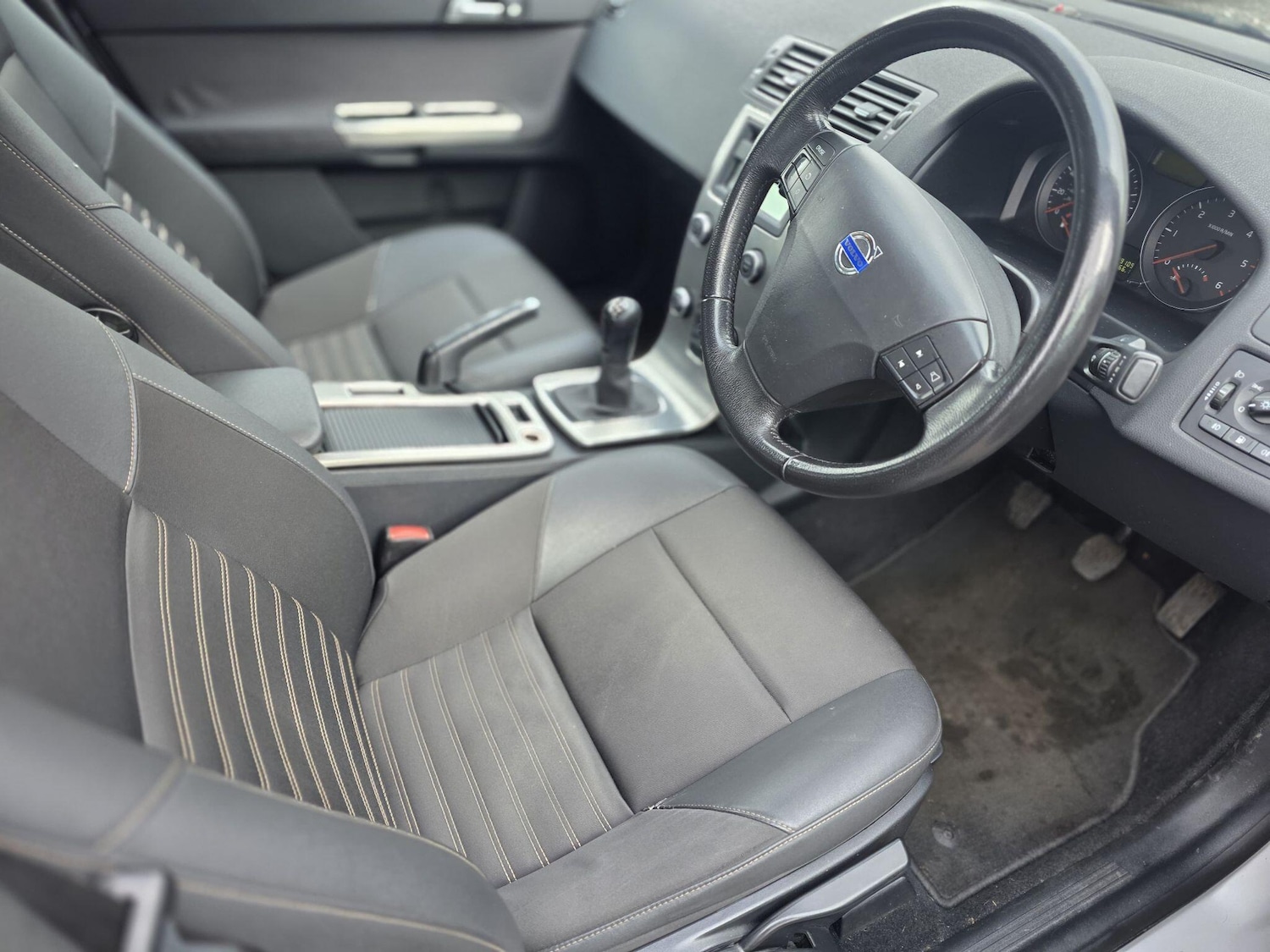 Used Volvo S40 for sale - 76485983: Photo 26