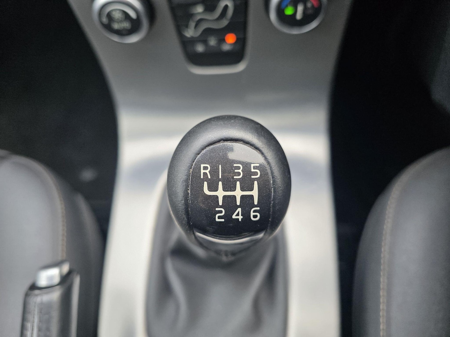 Used Volvo S40 for sale - 76485983: Photo 28