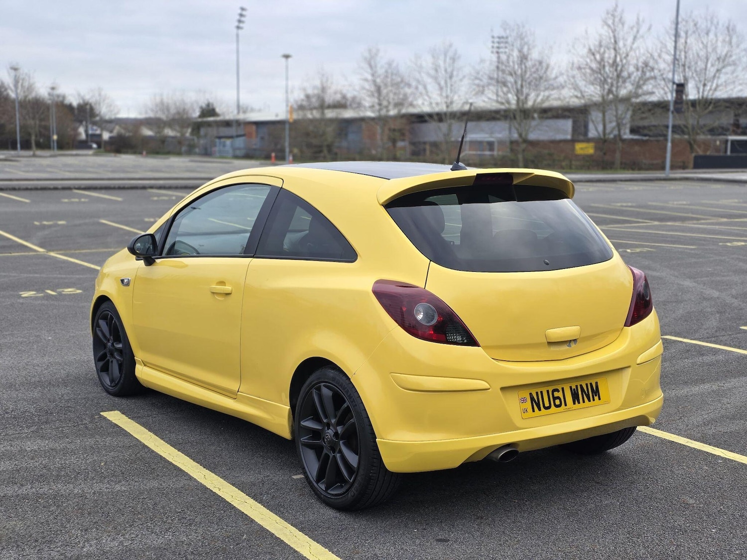 Used Vauxhall Corsa 2011 for sale - 77131428: Photo 4