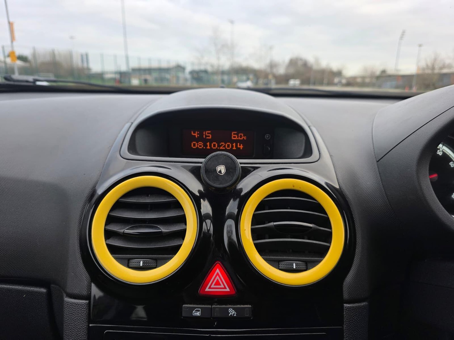 Used Vauxhall Corsa 2011 for sale - 77131428: Photo 40