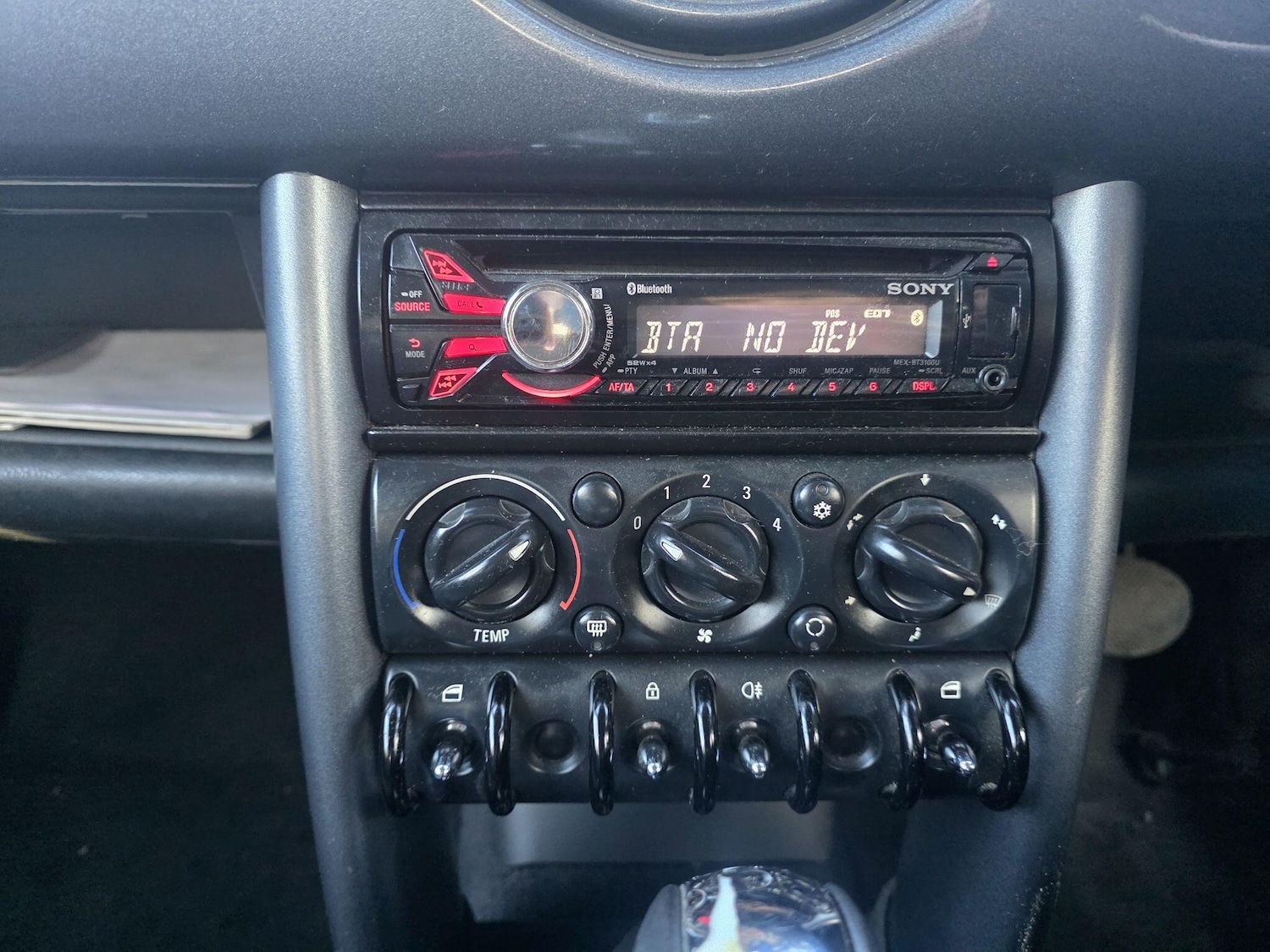 Used MINI Hatch 2003 for sale - 77737145: Photo 32