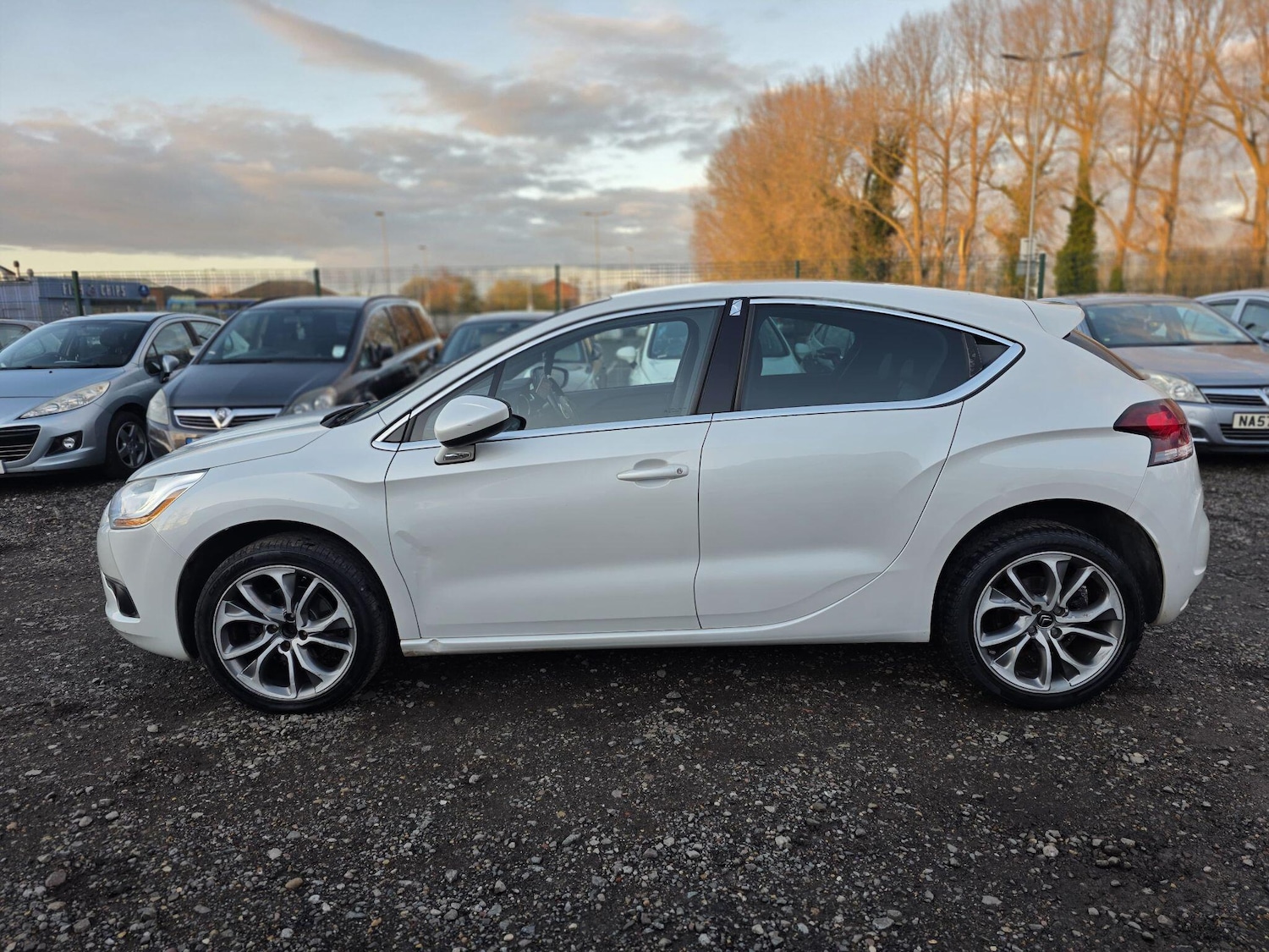 Used Citroen DS4 2013 for sale - 76527929: Photo 12
