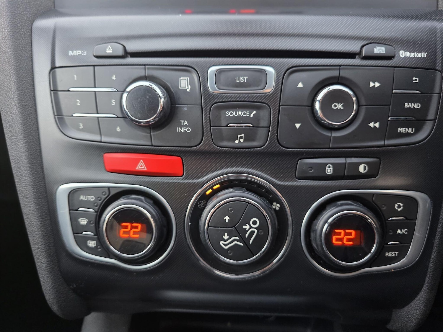 Used Citroen DS4 2013 for sale - 76527929: Photo 31