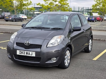 Used Toyota Yaris 2011 for sale - 75646854: Photo