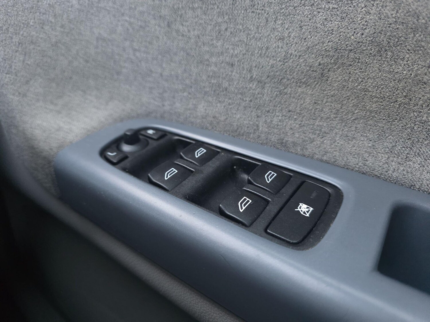 Used Volvo S40 2007 for sale - 76727078: Photo 25