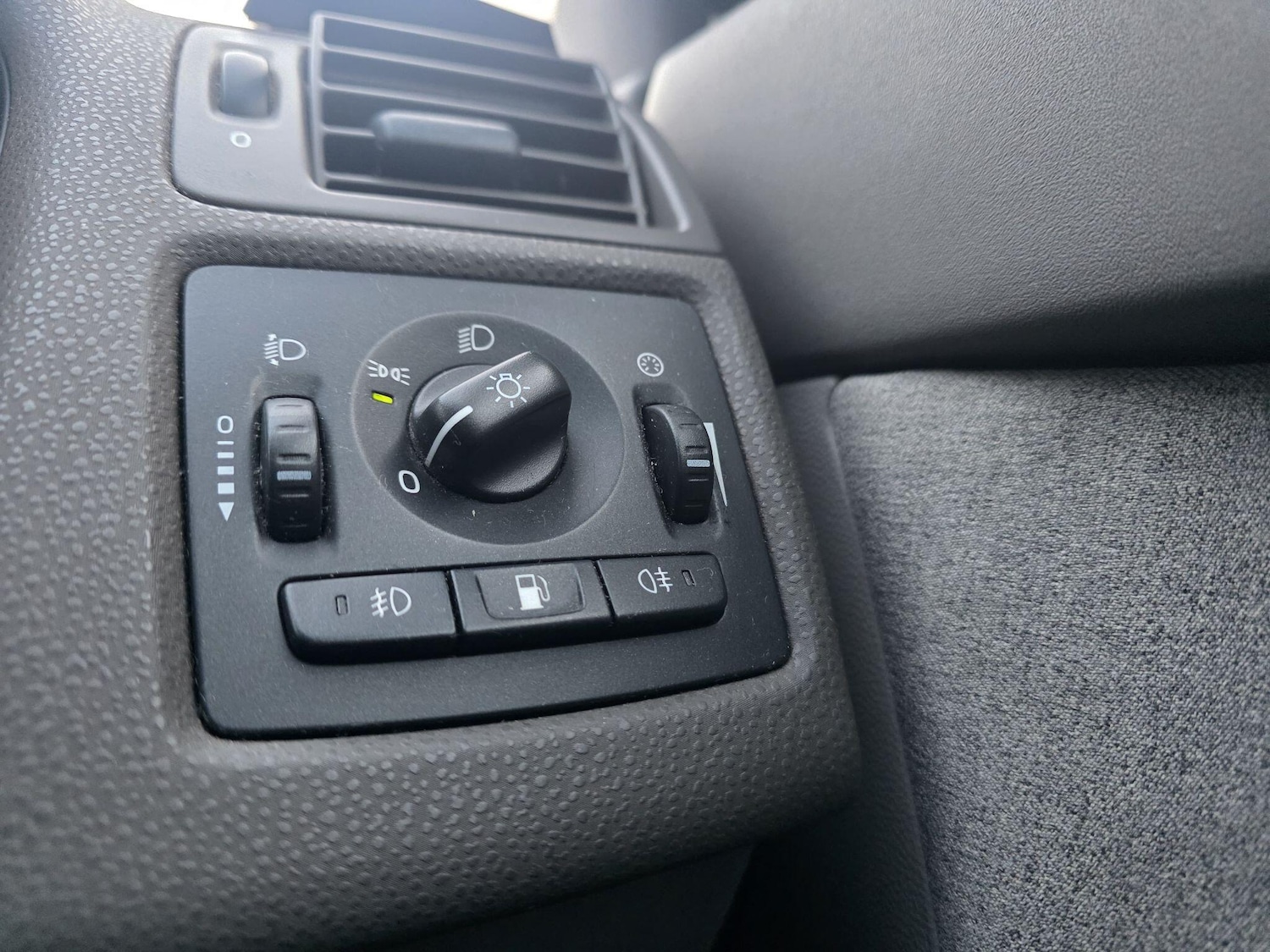 Used Volvo S40 2007 for sale - 76727078: Photo 28