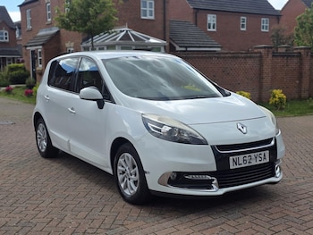 Used Renault Scenic 2012 for sale - 78601148: Photo