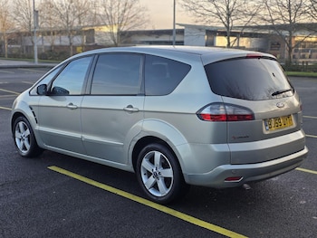 Used Ford S-Max 2009 for sale - 76942661: Photo