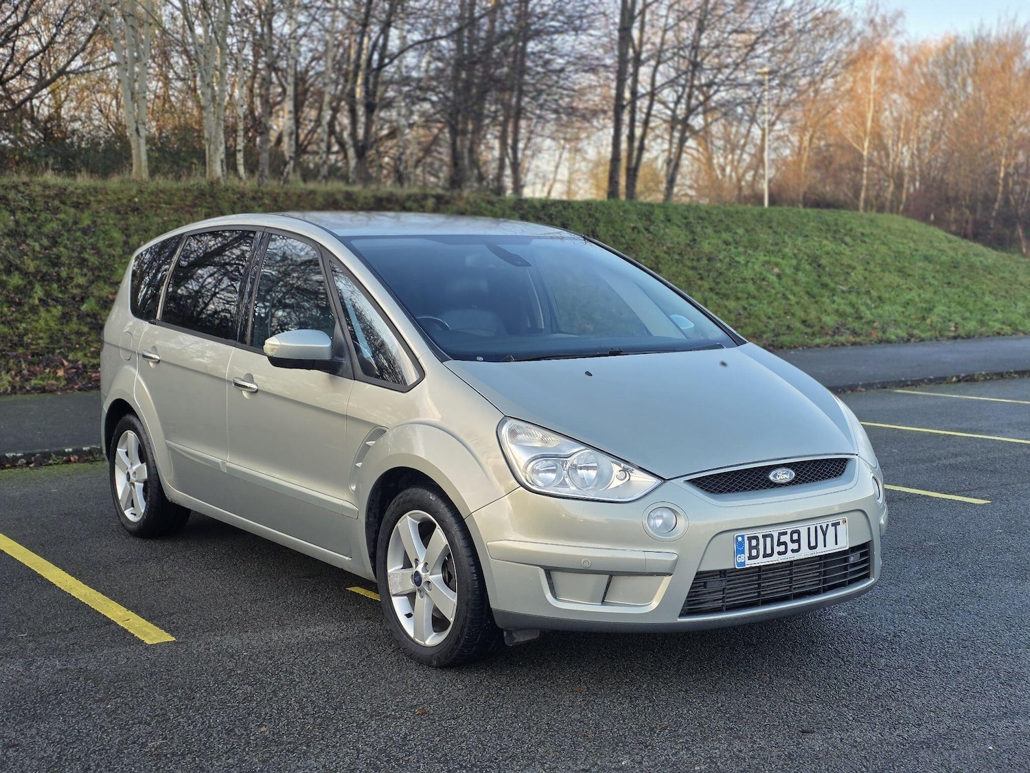 Used Ford S-Max 2009 for sale - 76942661: Photo 5