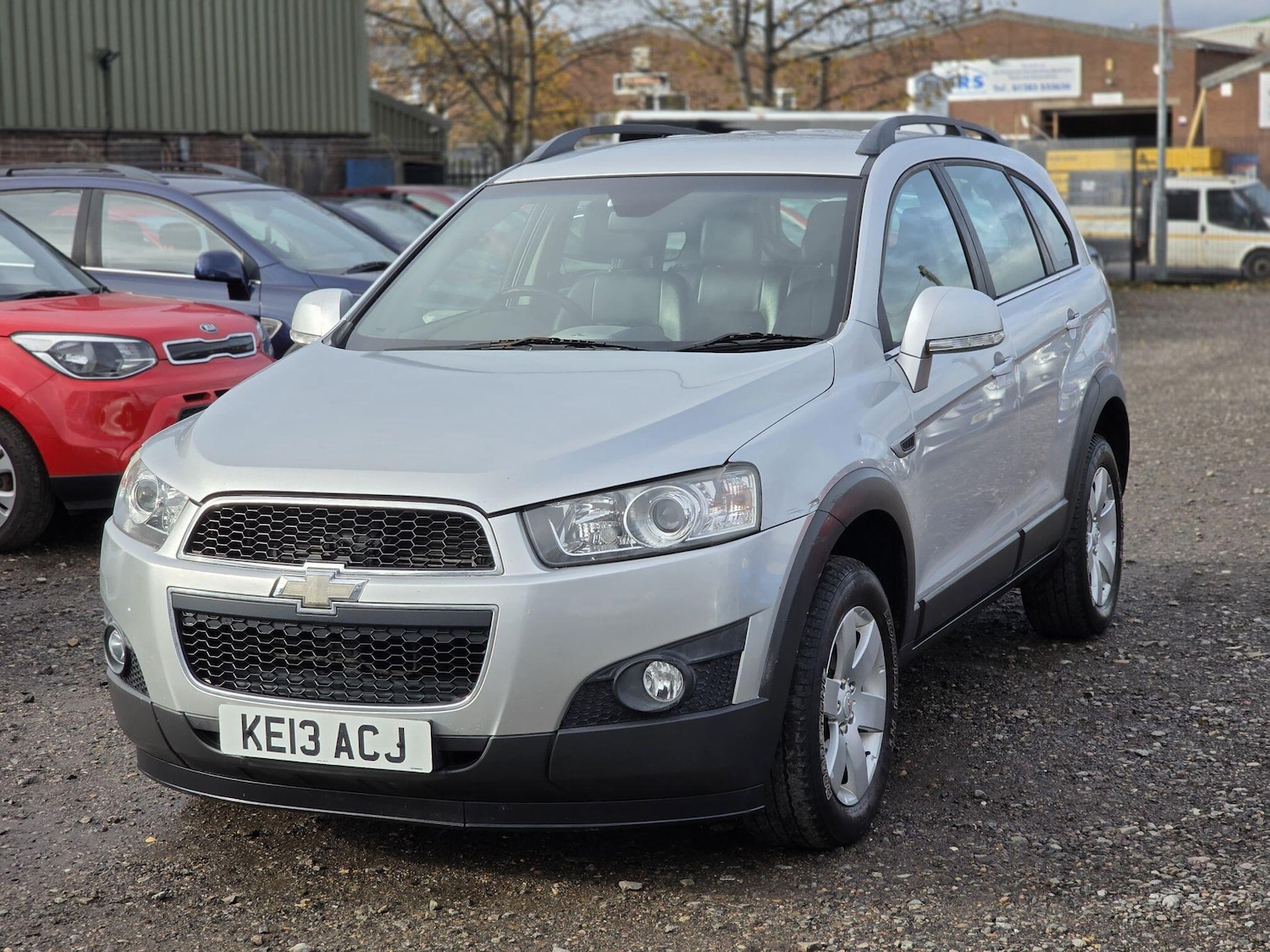 Used Chevrolet Captiva 2013 for sale - 76457321: Photo 2