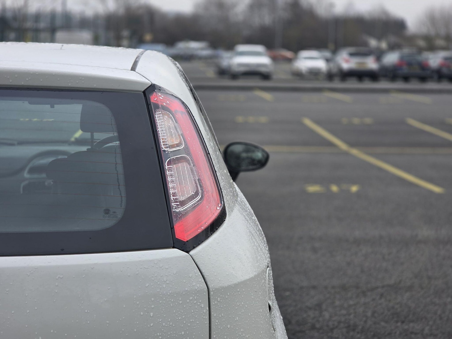 Used Fiat Punto 2015 for sale - 77467900: Photo 33