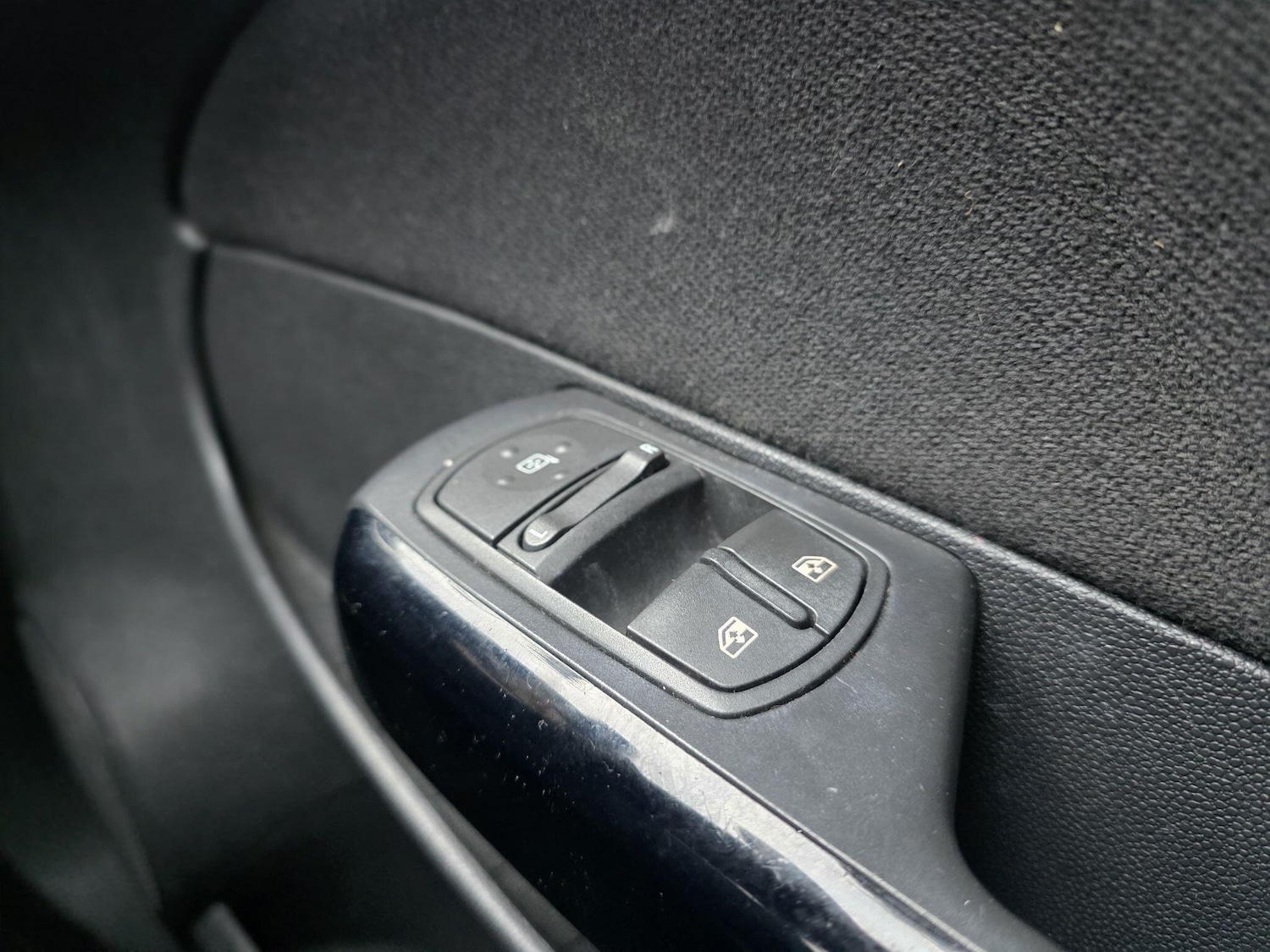 Used Vauxhall Corsa 2014 for sale - 77808949: Photo 30