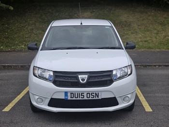 Used Dacia Sandero 2015 for sale - 78834177: Photo