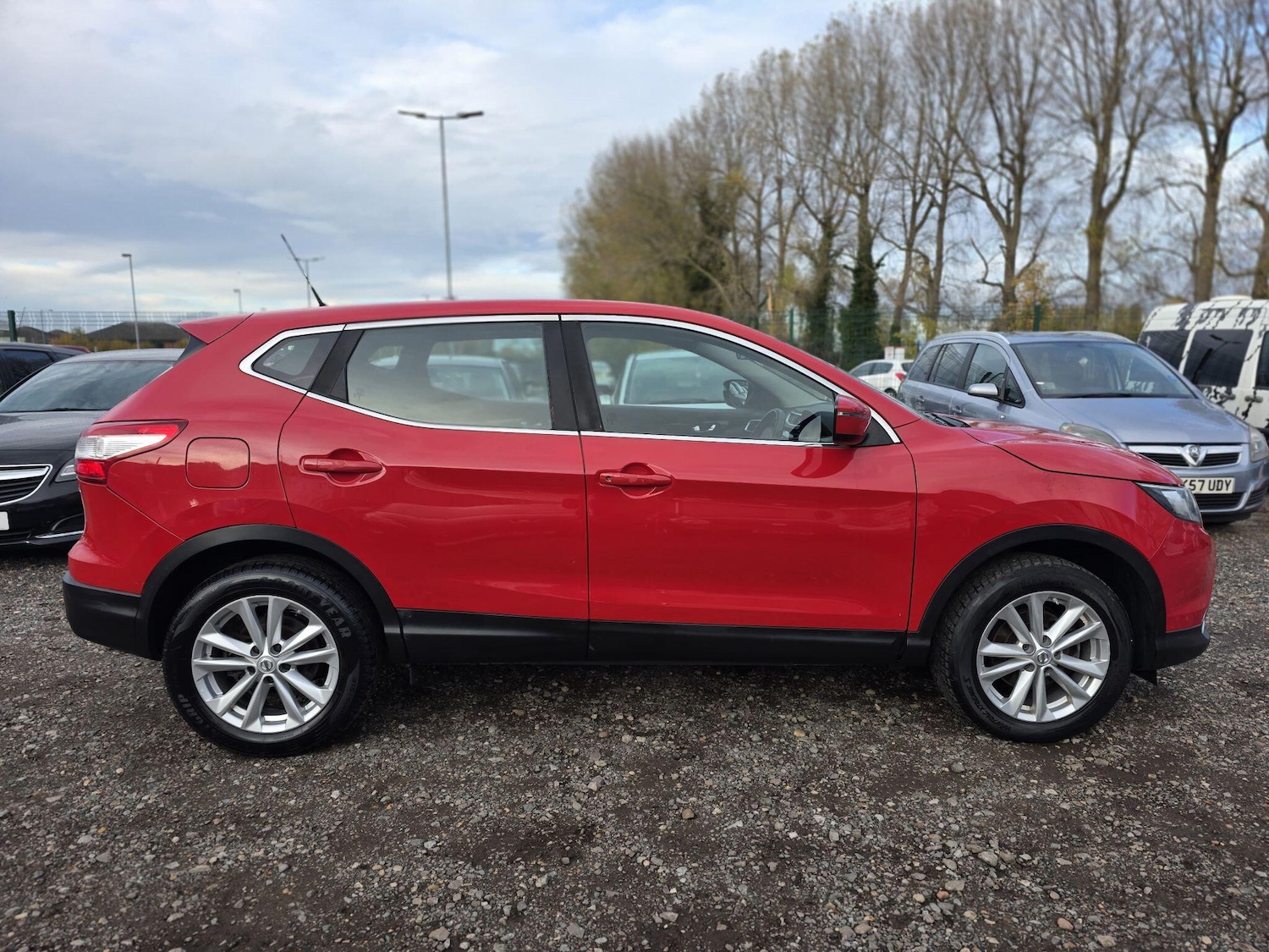 Used Nissan Qashqai 2015 for sale - 76527668: Photo 16