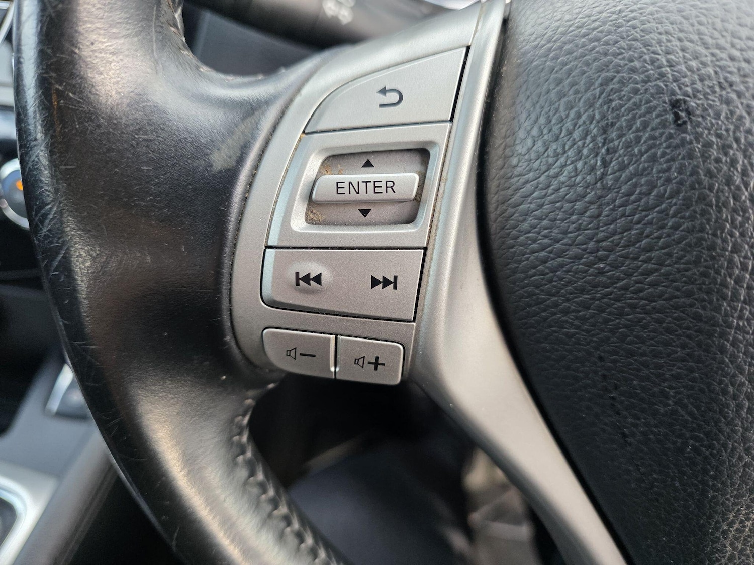 Used Nissan Qashqai 2015 for sale - 76527668: Photo 27