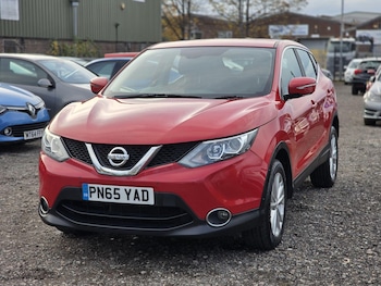 Used Nissan Qashqai 2015 for sale - 76527668: Photo