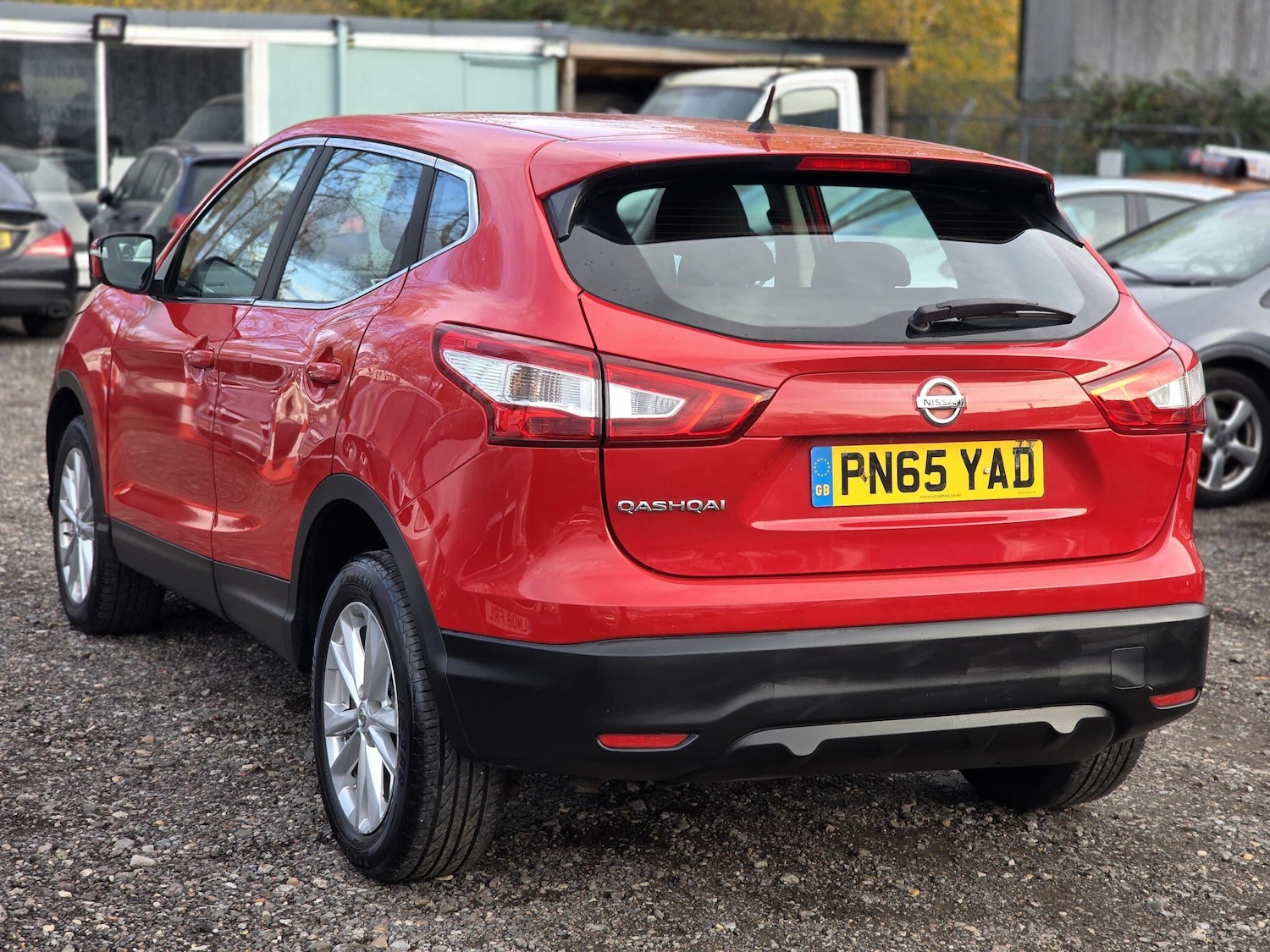 Used Nissan Qashqai 2015 for sale - 76527668: Photo 4