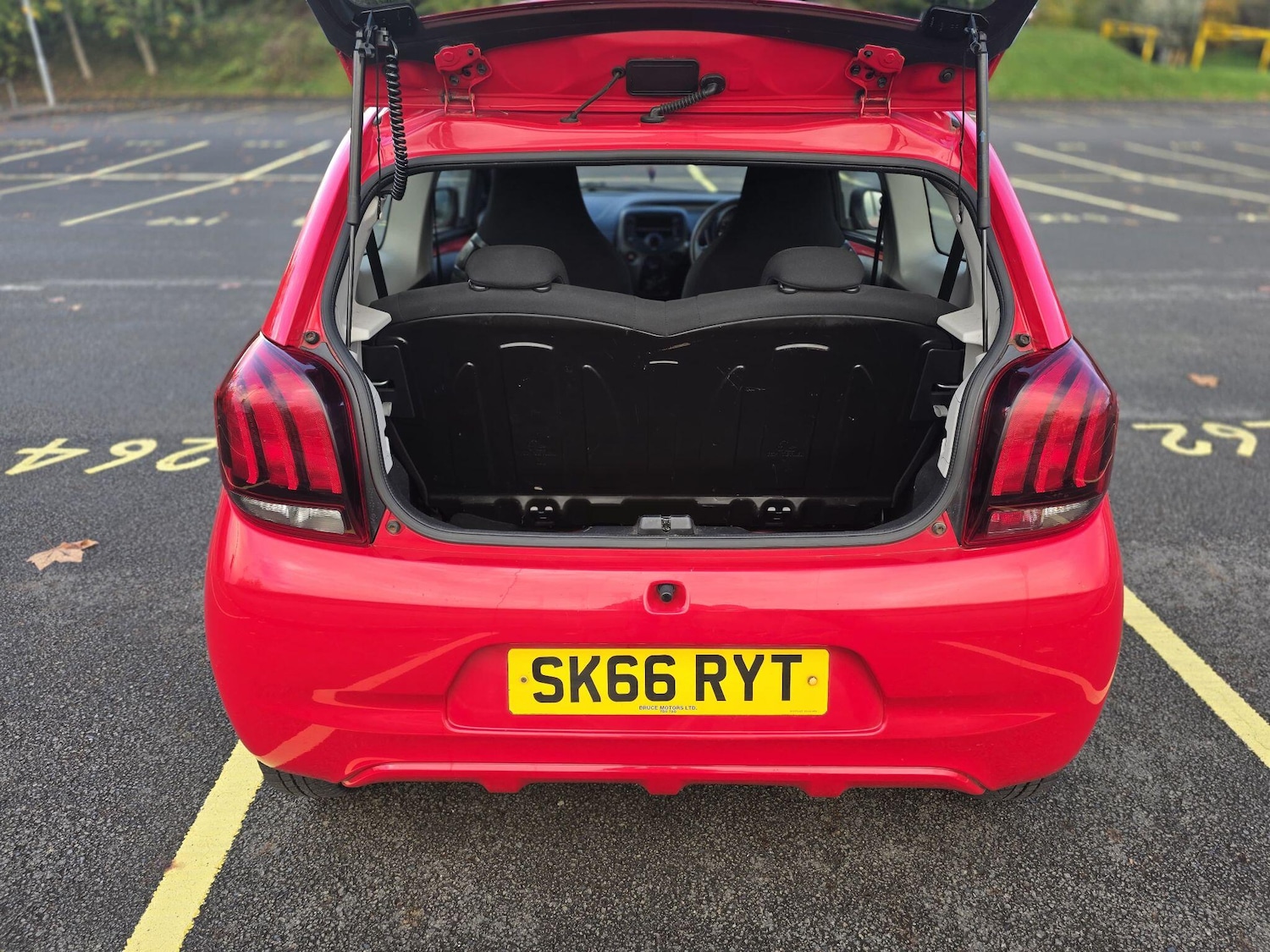 Used Peugeot 108 2016 for sale - 76360789: Photo 24