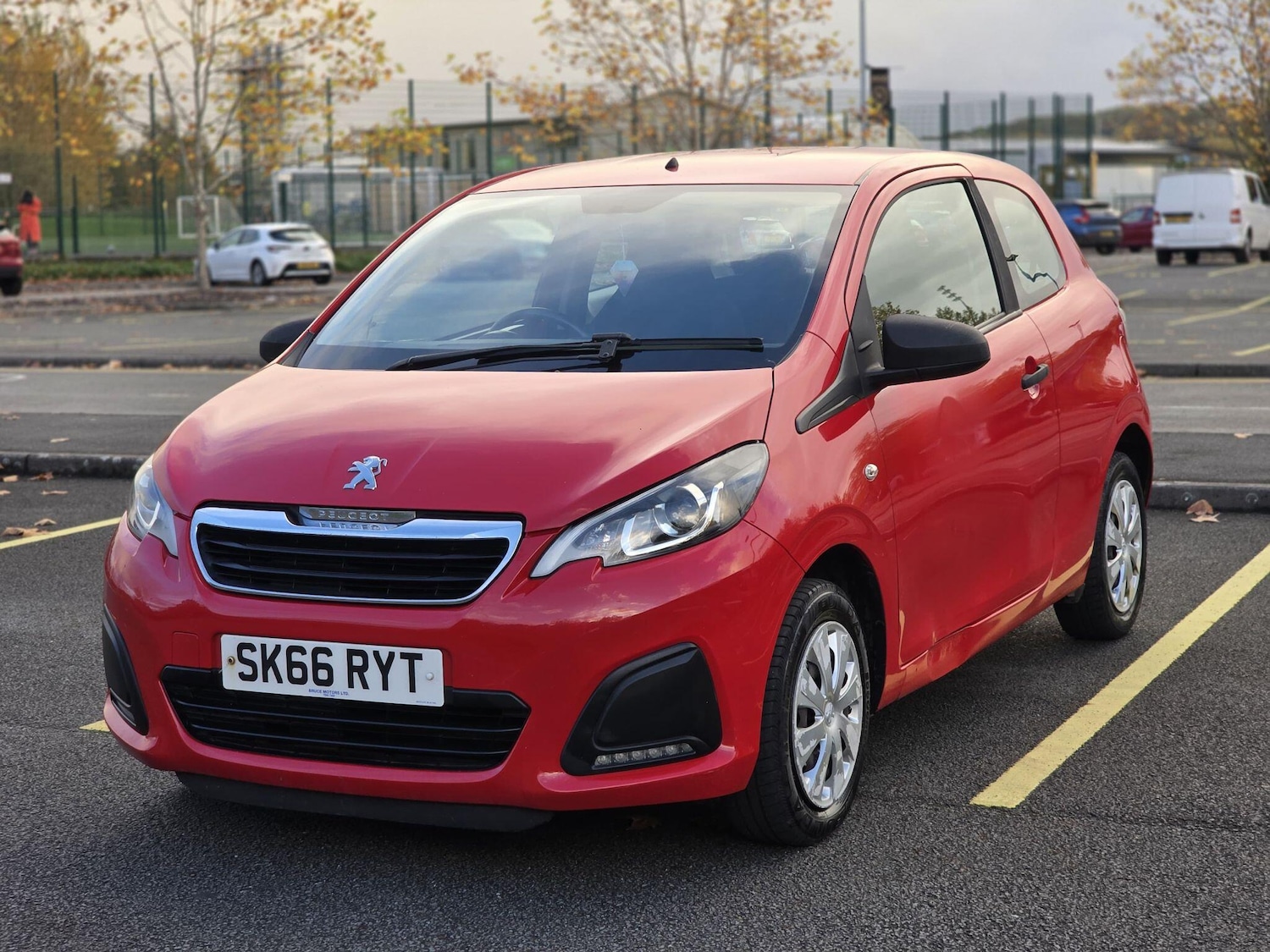 Used Peugeot 108 2016 for sale - 76360789: Photo 6