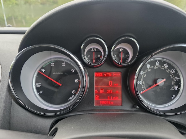 Used Vauxhall Astra 2013 for sale - 76137433: Photo 29