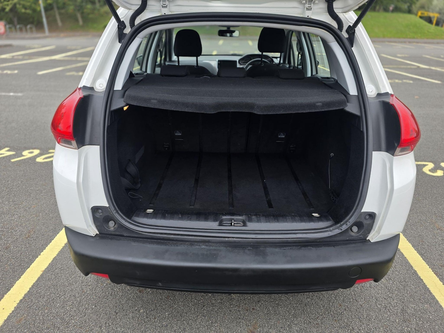 Used Peugeot 2008 2013 for sale - 76094648: Photo 19