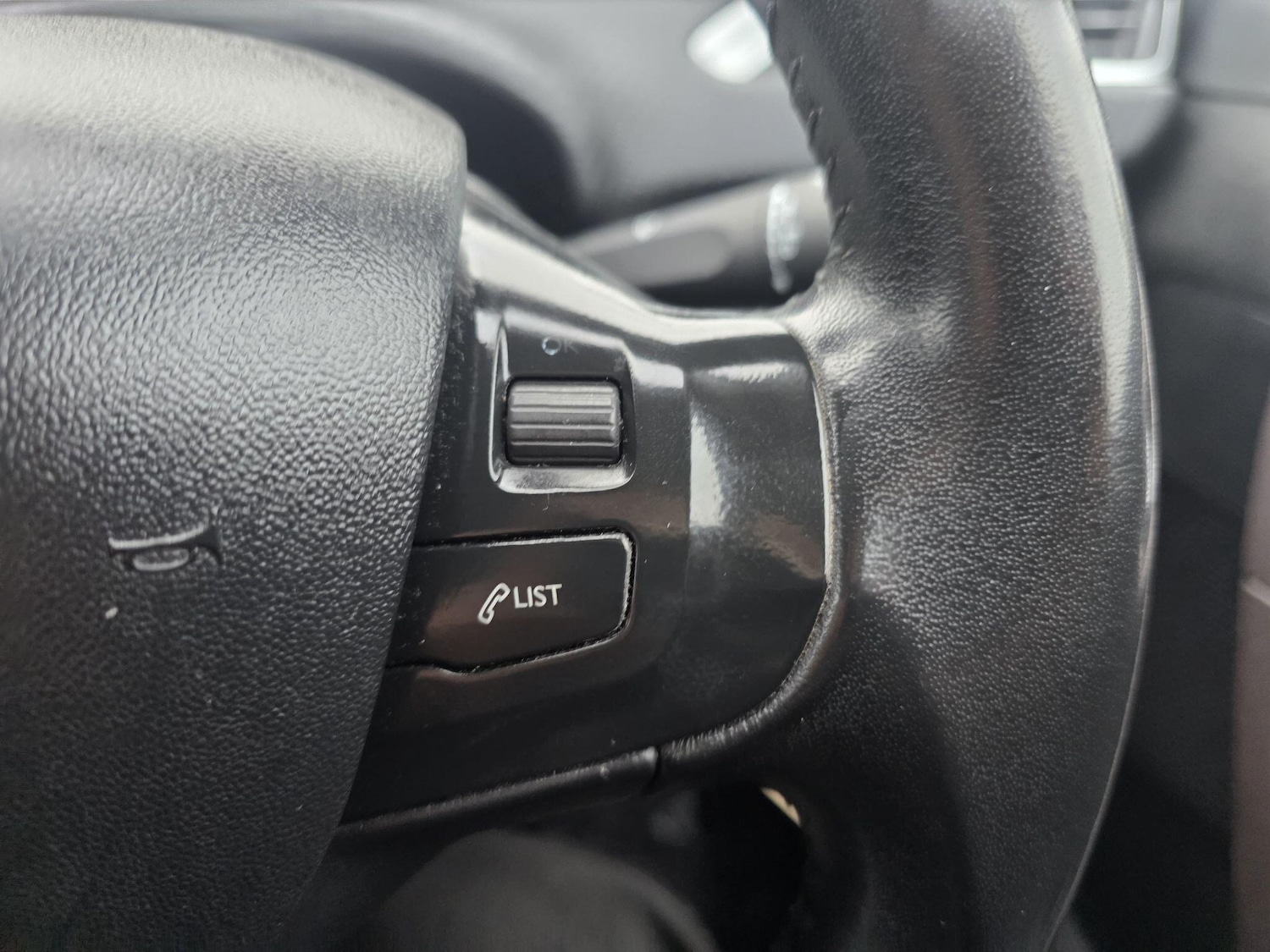 Used Peugeot 2008 2013 for sale - 76094648: Photo 32