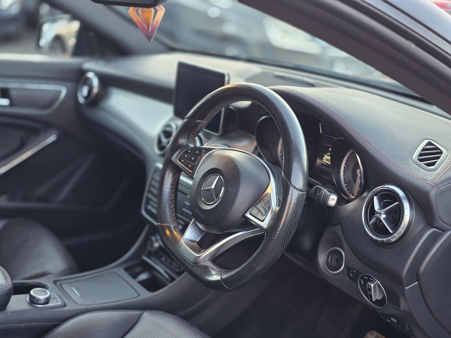 Used Mercedes-Benz CLA 2015 for sale - 76632629: Photo 20