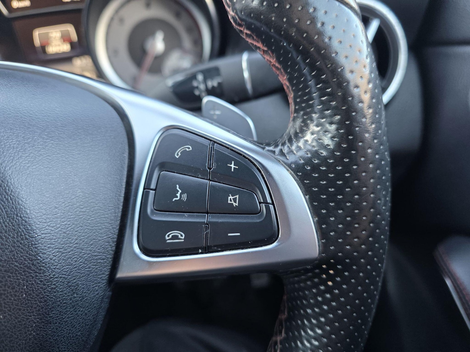 Used Mercedes-Benz CLA 2015 for sale - 76632629: Photo 27