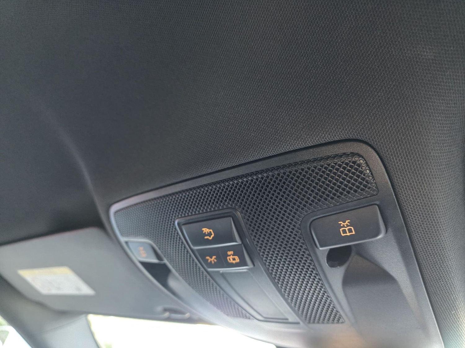 Used Mercedes-Benz CLA 2015 for sale - 76632629: Photo 28