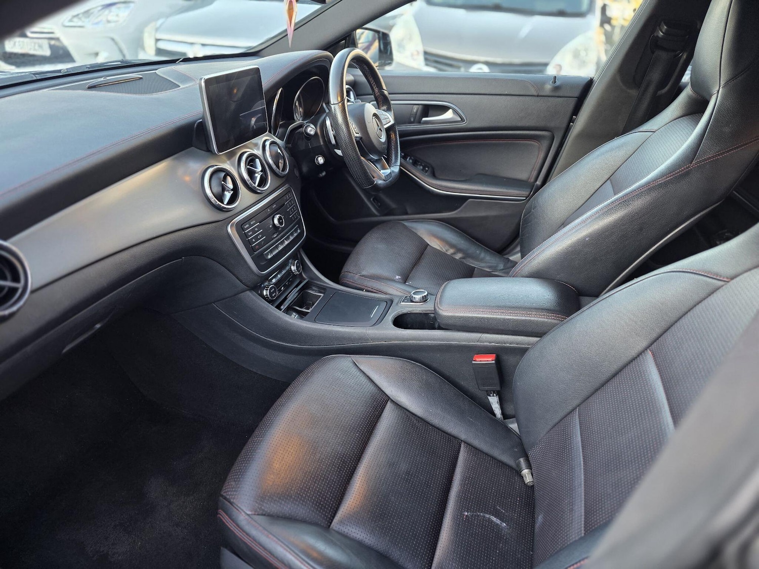 Used Mercedes-Benz CLA 2015 for sale - 76632629: Photo 32