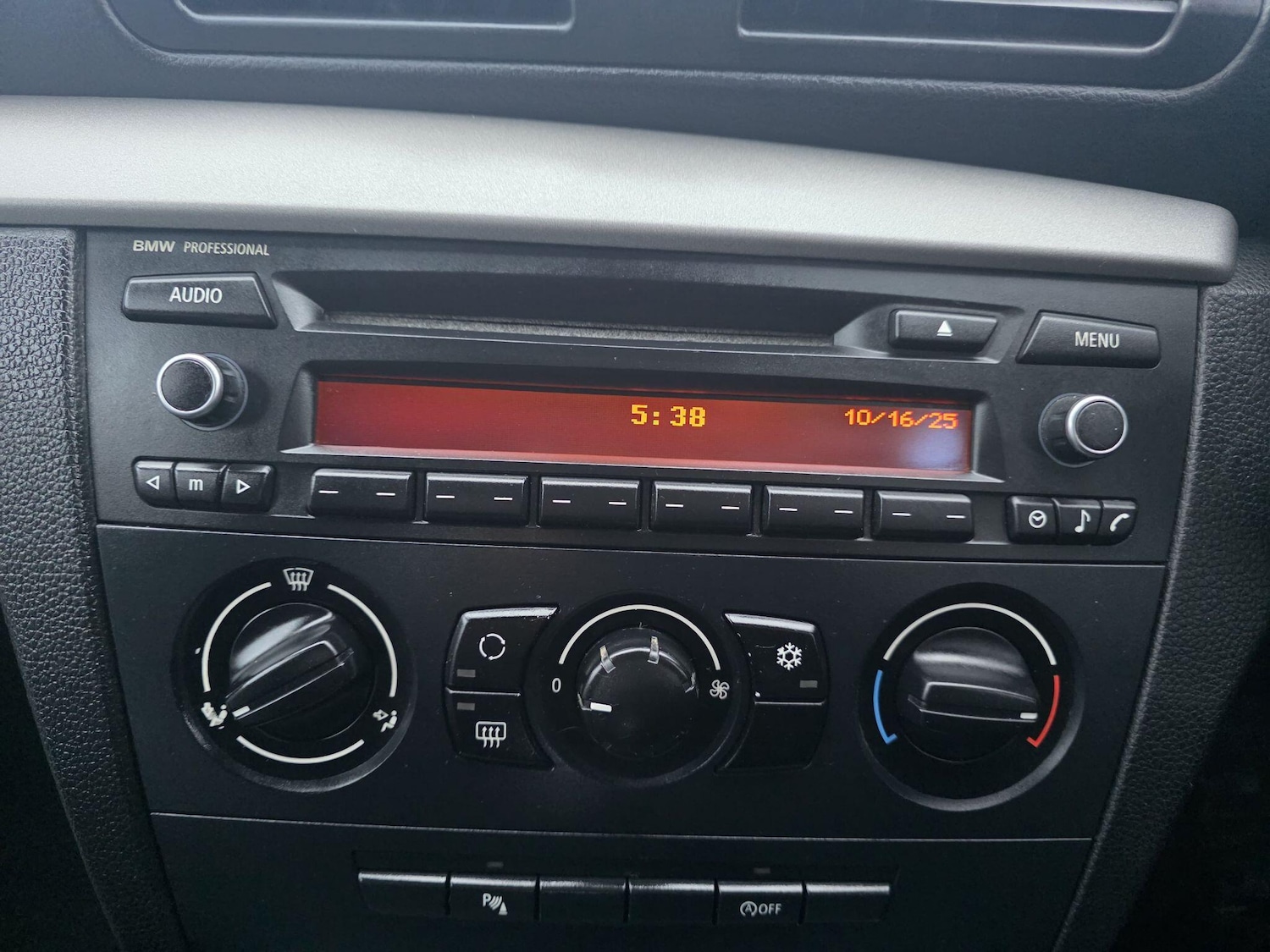 Used BMW 1 Series 2011 for sale - 76446819: Photo 34