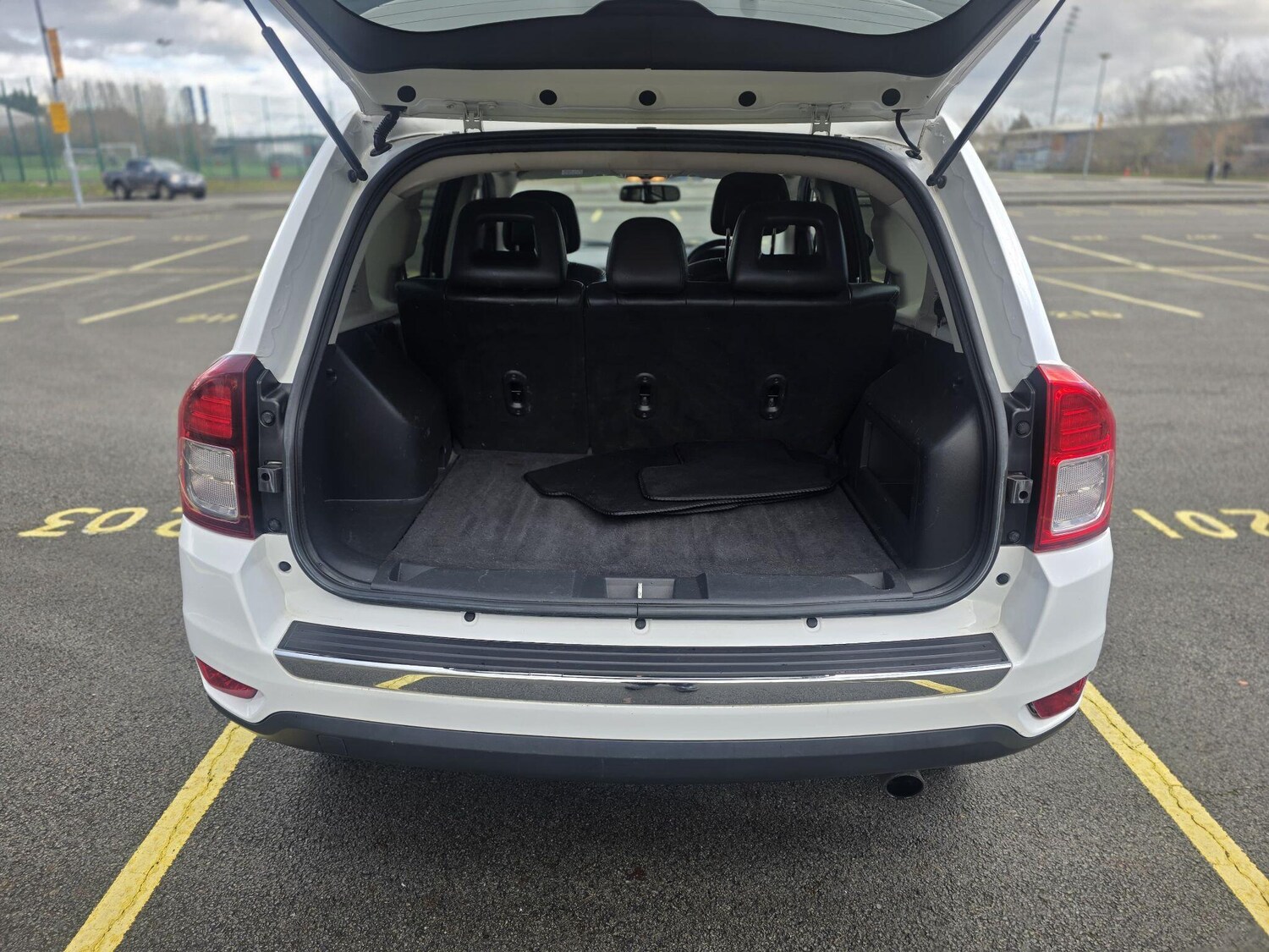 Used Jeep Compass 2013 for sale - 77612783: Photo 37