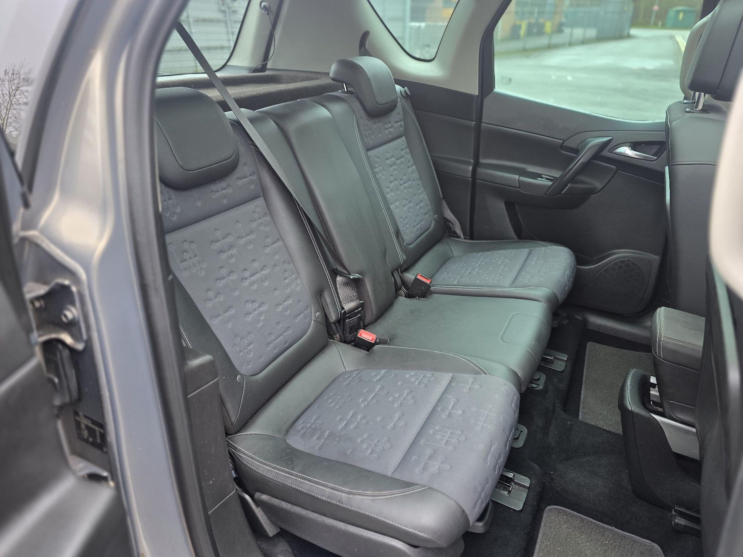 Used Vauxhall Meriva 2013 for sale - 77441277: Photo 25