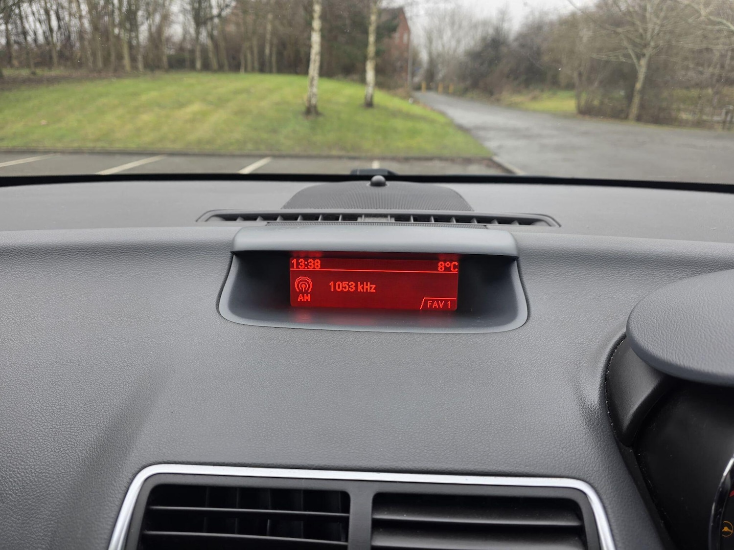 Used Vauxhall Meriva 2013 for sale - 77441277: Photo 30