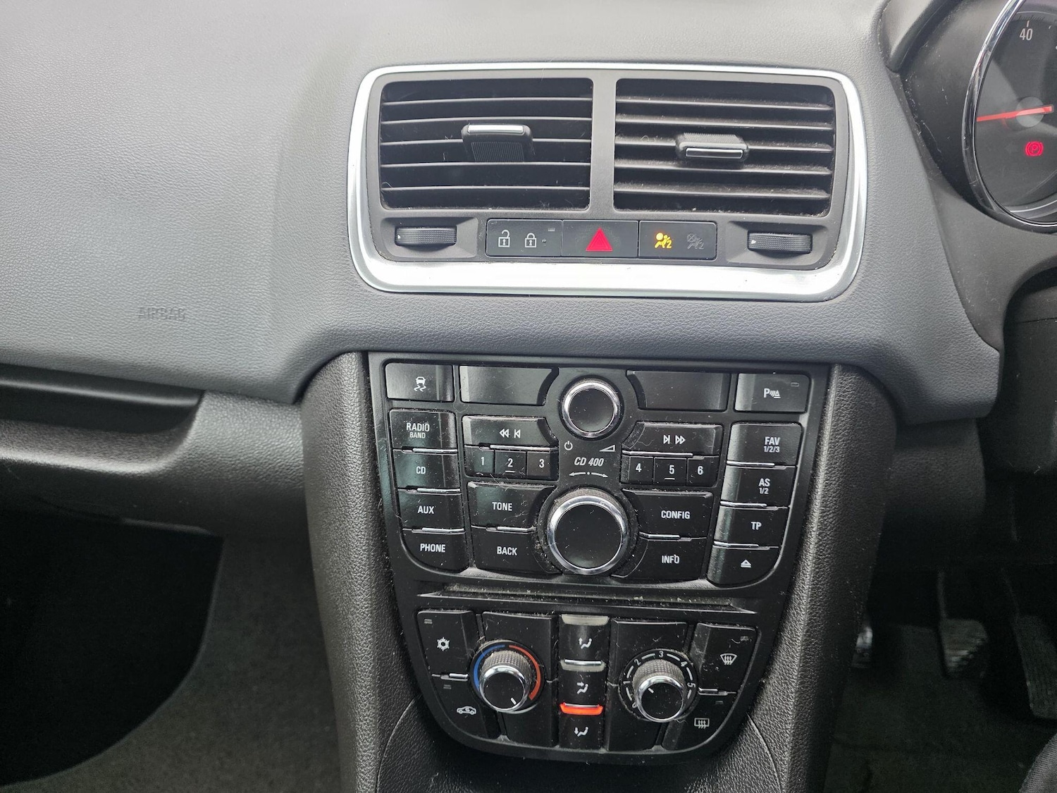 Used Vauxhall Meriva 2013 for sale - 77441277: Photo 33