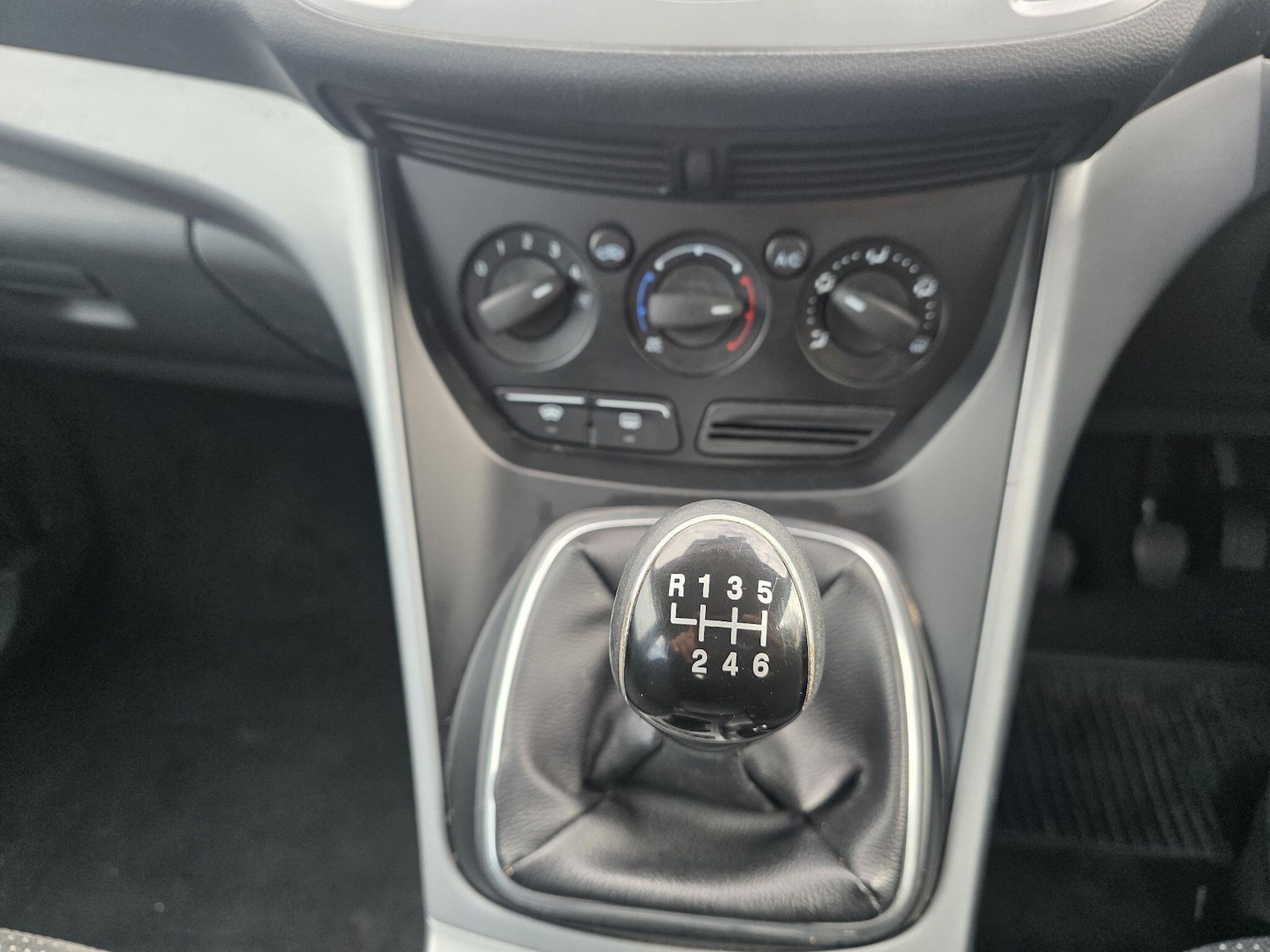 Used Ford C-Max 2011 for sale - 77883229: Photo 22