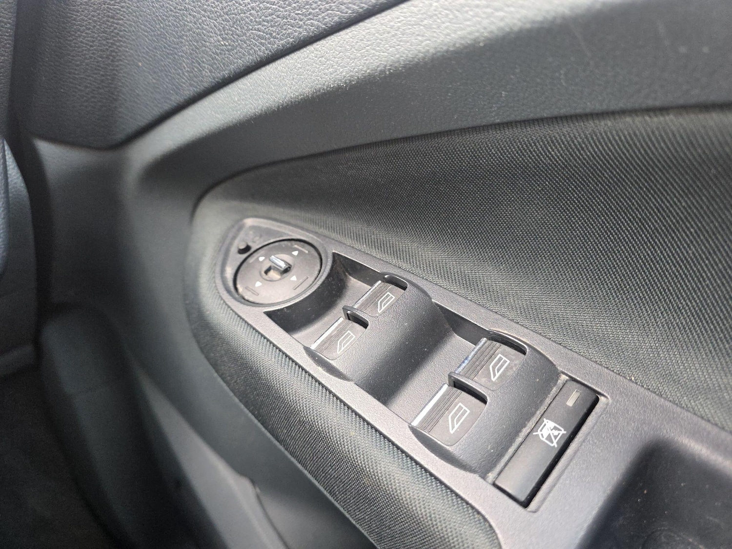 Used Ford C-Max 2011 for sale - 77883229: Photo 26