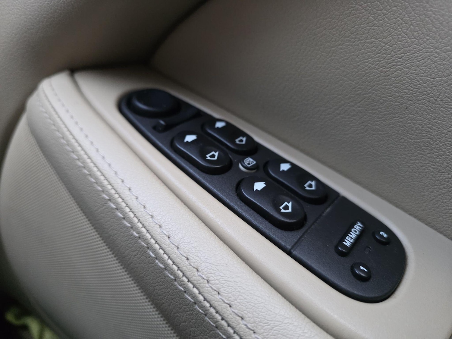 Used Jaguar S-Type 2004 for sale - 76446884: Photo 36