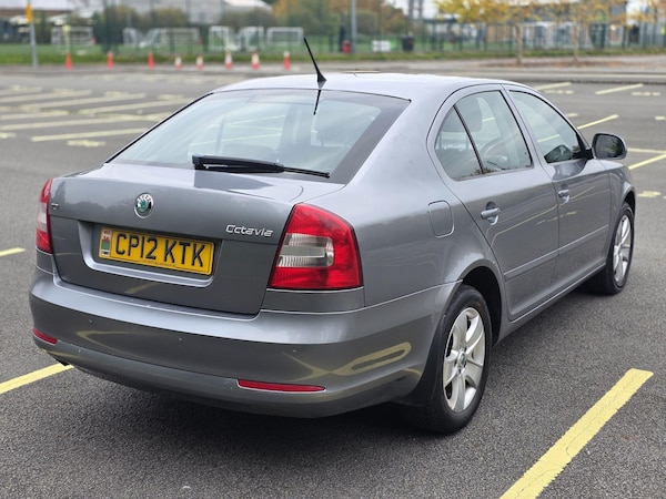 Used Skoda Octavia 2012 for sale - 76317854: Photo 14