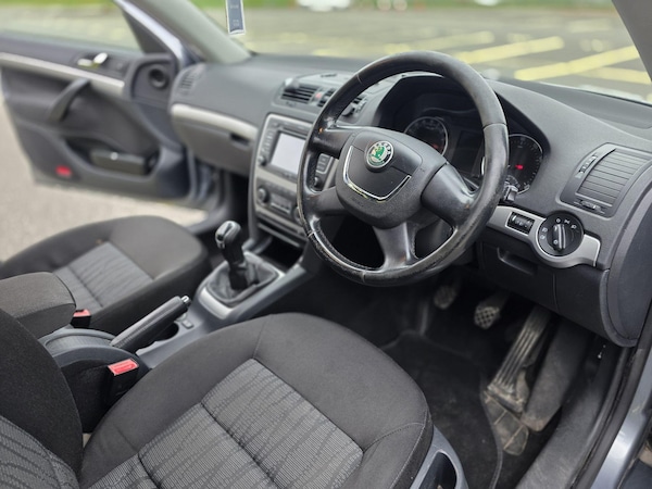 Used Skoda Octavia 2012 for sale - 76317854: Photo 28