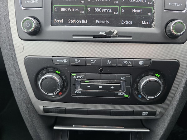 Used Skoda Octavia 2012 for sale - 76317854: Photo 33