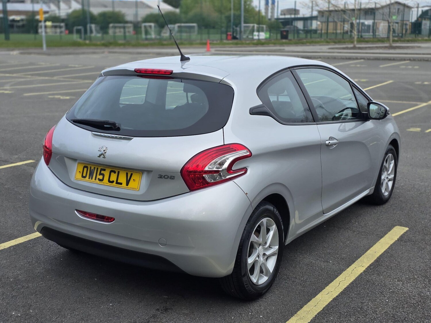 Used Peugeot 208 for sale - 78215030: Photo 16