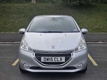 Used Peugeot 208 2015 for sale - 78215030: Photo