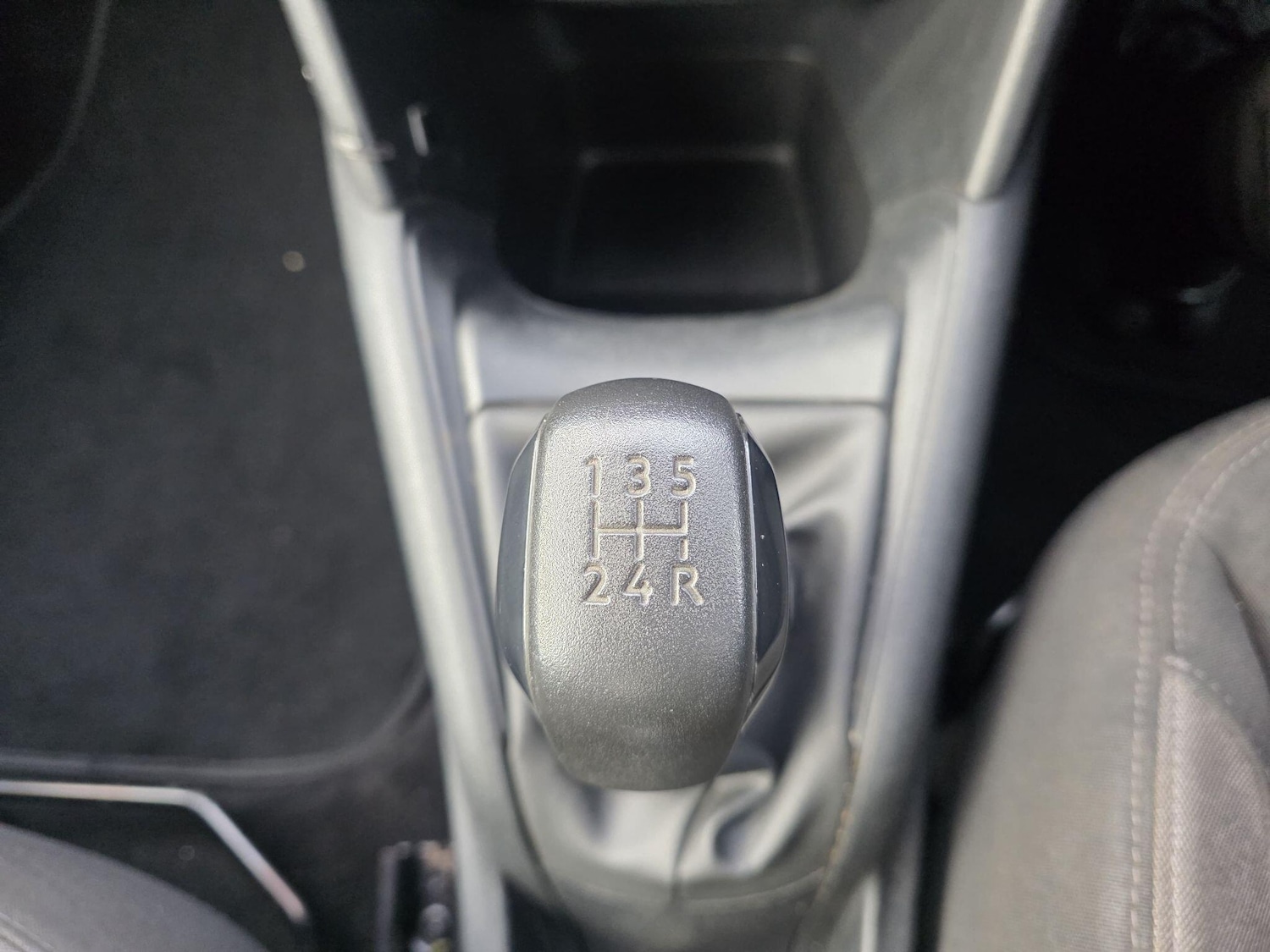 Used Peugeot 208 2012 for sale - 76942541: Photo 28